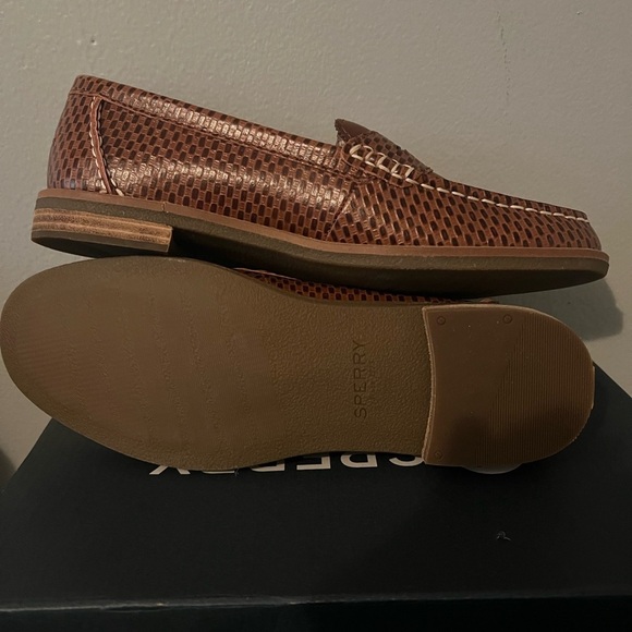 Sperry Textured Tan Loafers for Men